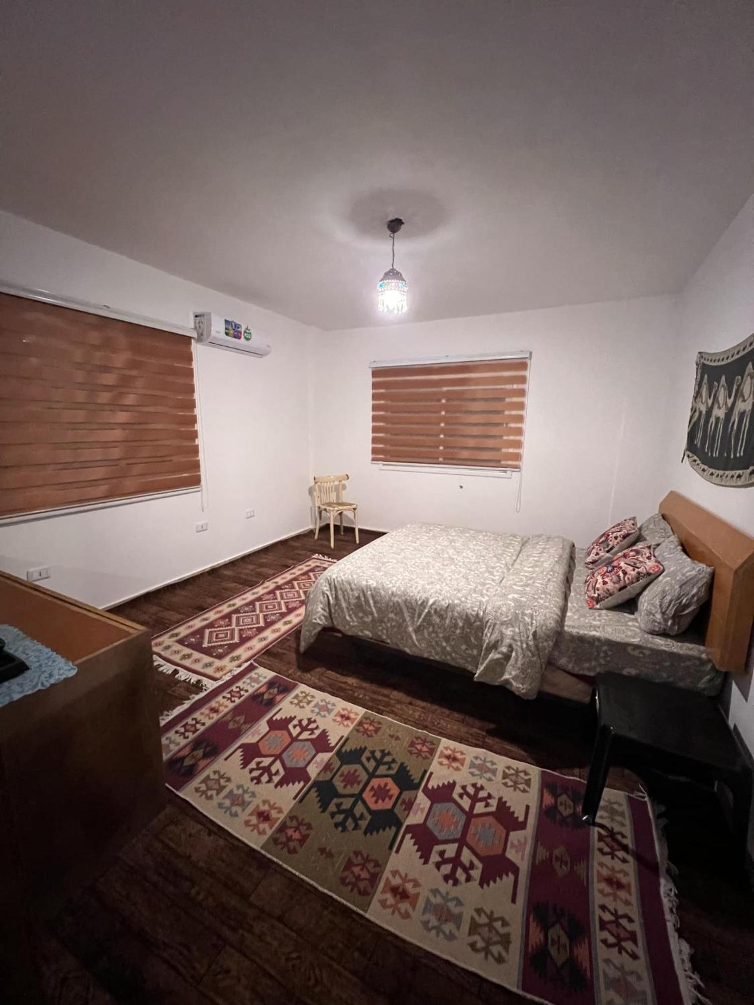 Happy Bedouin House Petra Bed & Breakfast Al Hayy Bagian luar foto